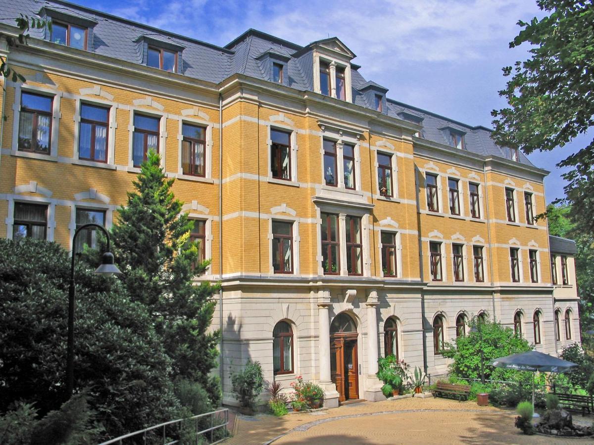 Saechsisches Gemeinschafts-Diakonissenhaus Zion E. V. Aue  Luaran gambar